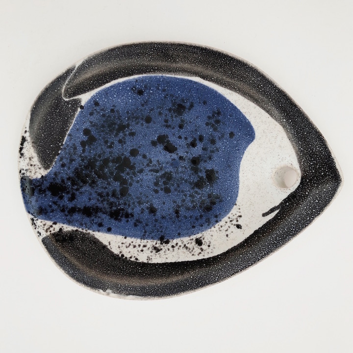 Mado Jolain - Ceramic Fish Bowl Glazed in White, Blue and Grey