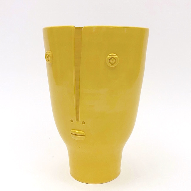 DaLo - Ceramic Idoles Vases Glazed in Yellow