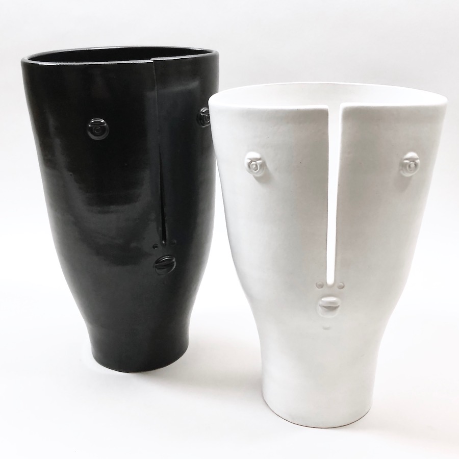 Dalo - Black and White Idoles Vases