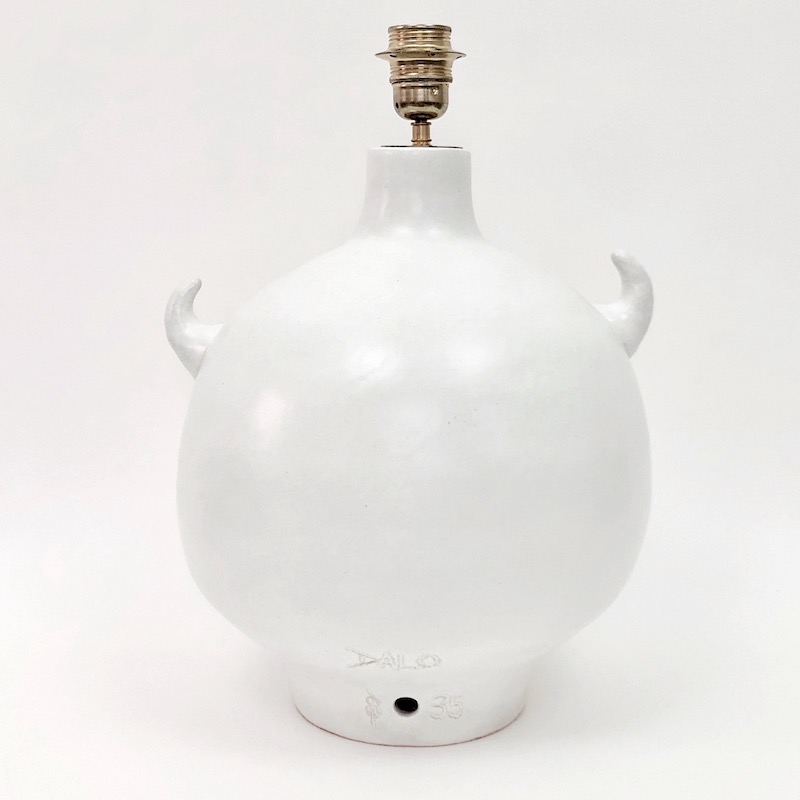 DaLo - White Bull Ceramic Lamp Base