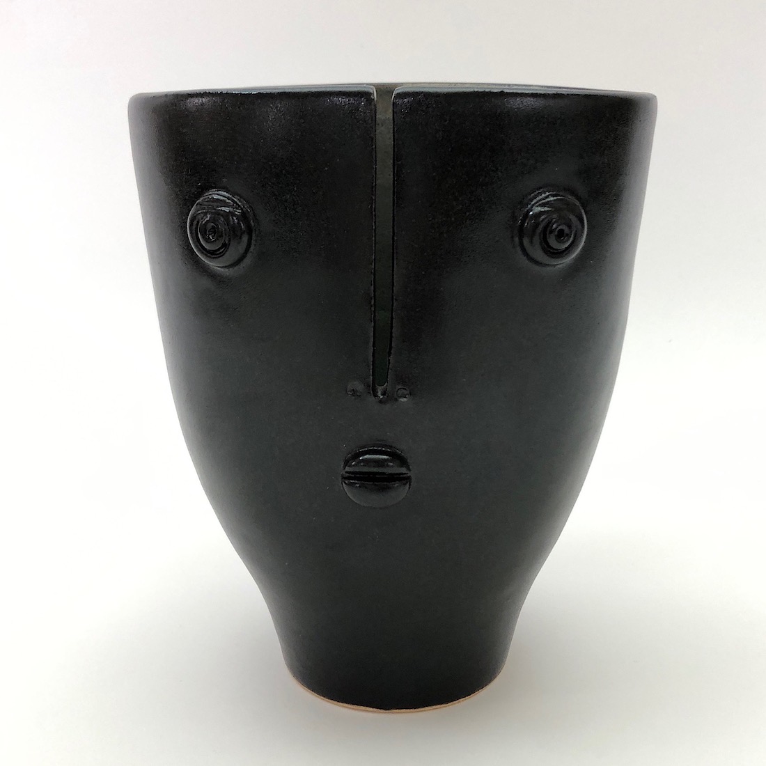 DaLo - Pair of Small Ceramic Idoles Vases