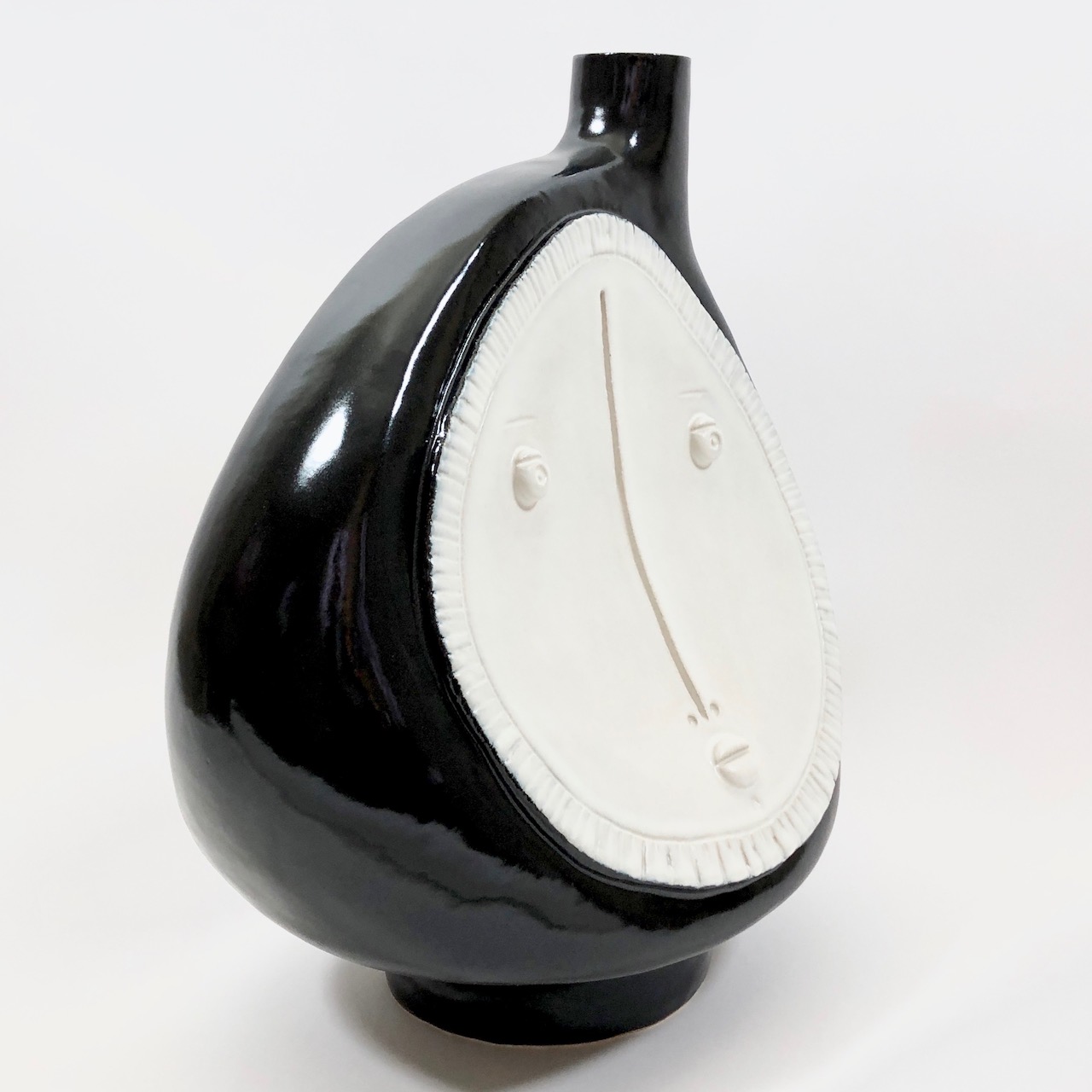 DaLo - Black and White Ceramic Table Lamp Base