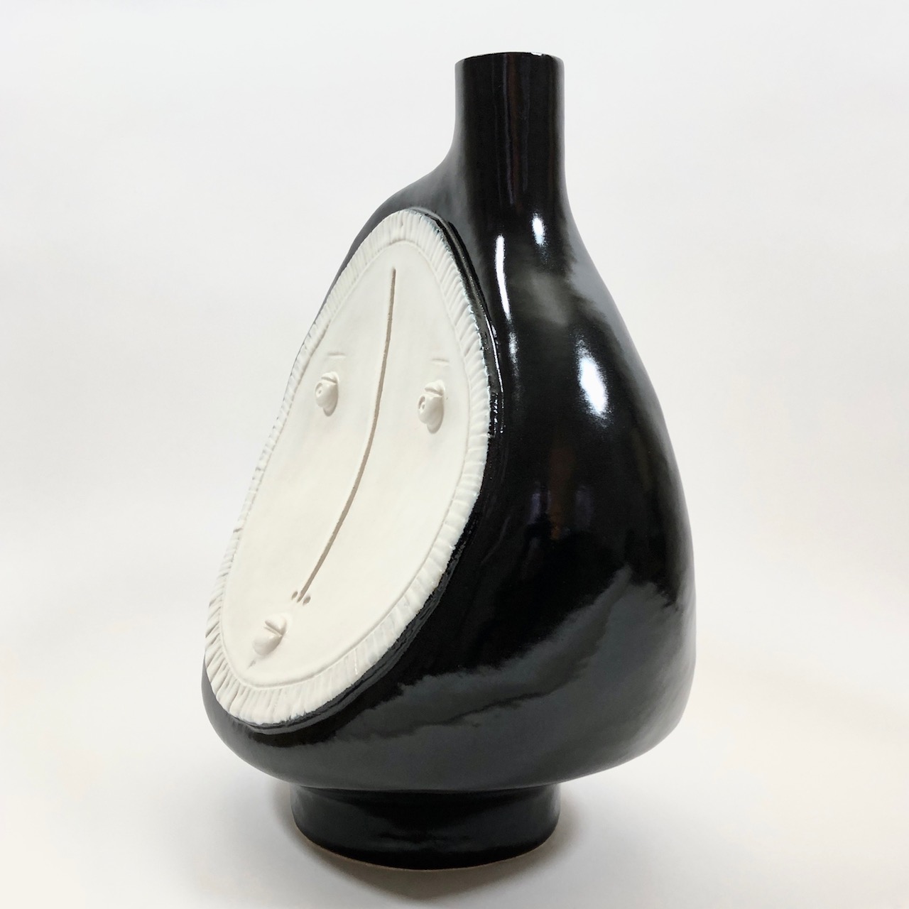 DaLo - Black and White Ceramic Table Lamp Base