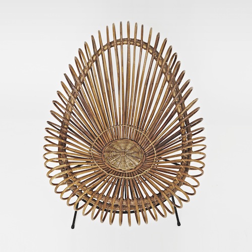 Grand fauteuil en rotin courbé