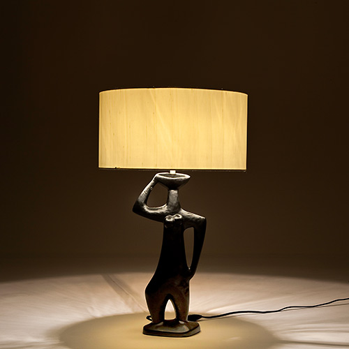 Pied de lampe anthropomorphe / Vendu